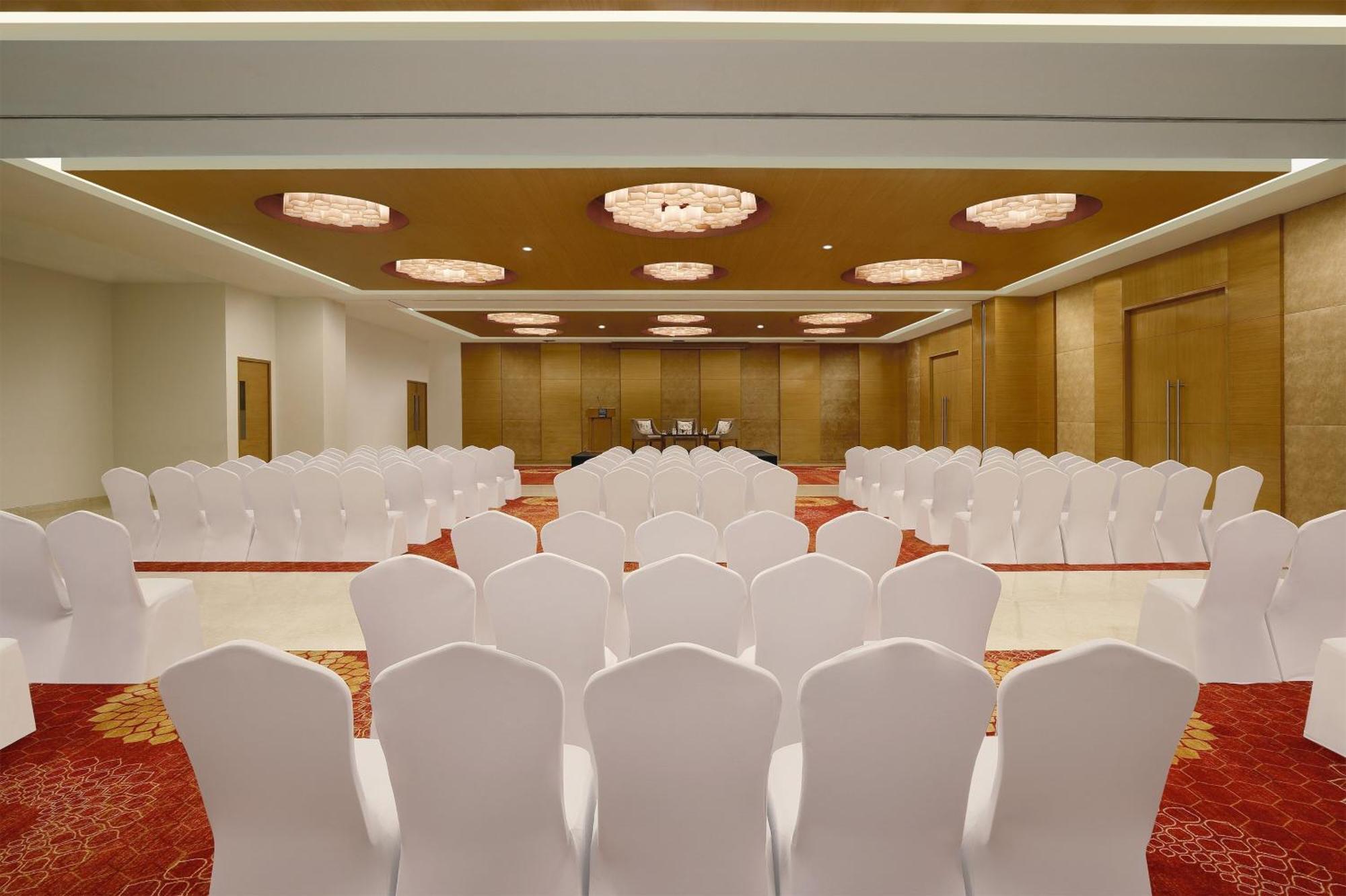Four Points By Sheraton Hotel And Serviced Apartments Pune Exterior foto